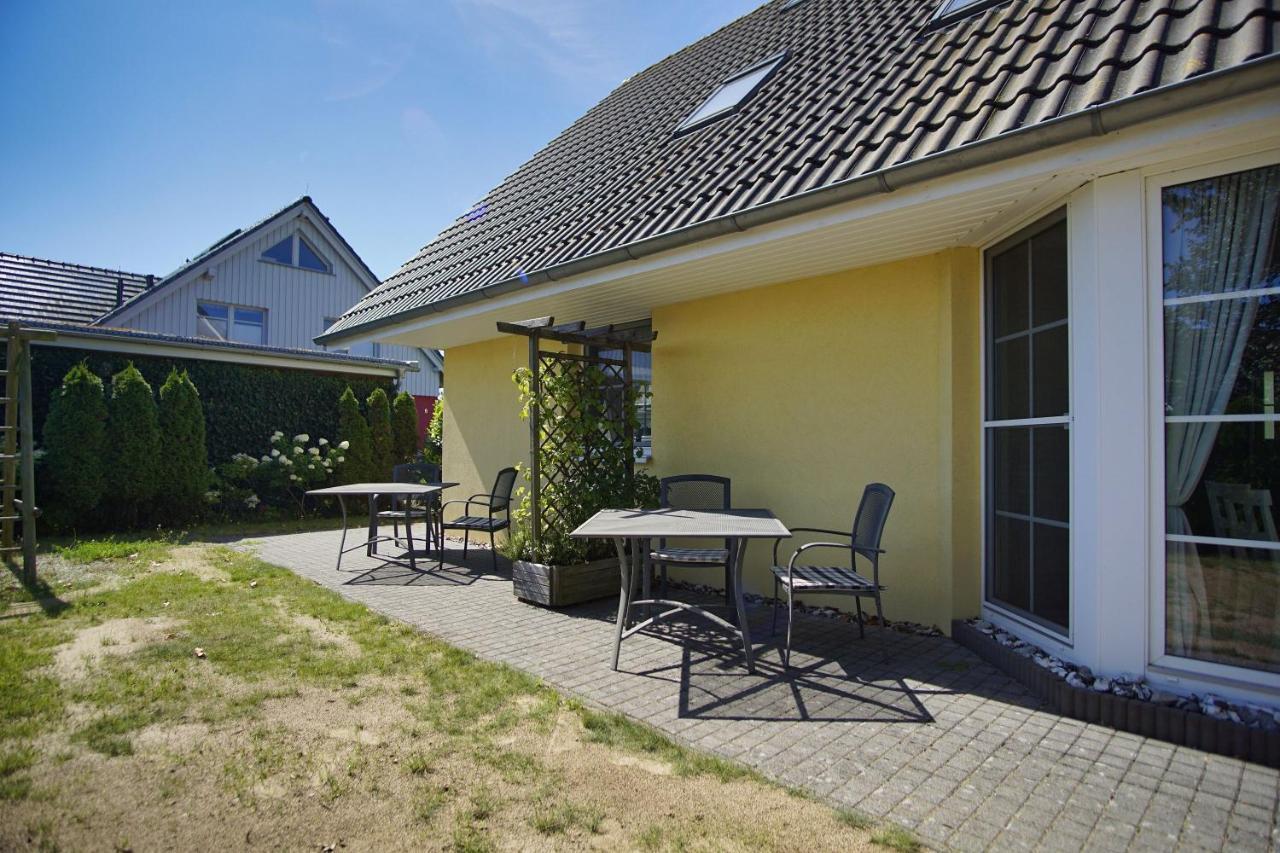 Haus Inselblick: Seaside Retreat with Spa Access Goehren  Exterior photo